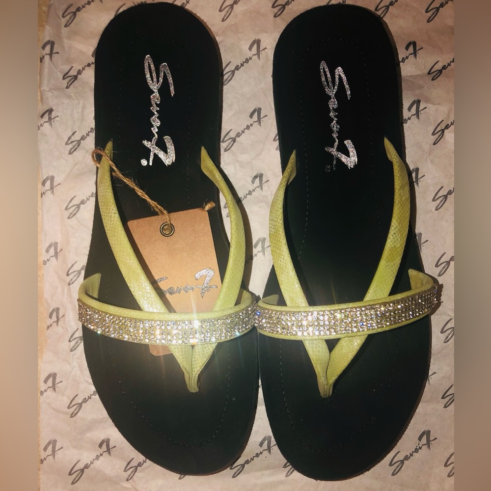 Seven7 Woman’s Sandals Size:8